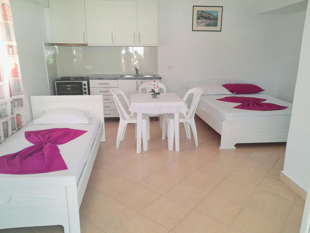 Cucina o angolo cottura di GB Rooms