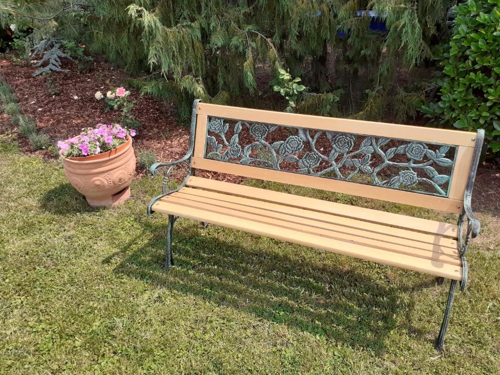Zahrada ubytování Csopak Mariann Apartman