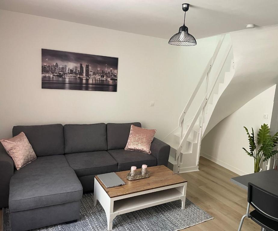Le Cosy Duplex au cœur du vieux Chartres - Housity