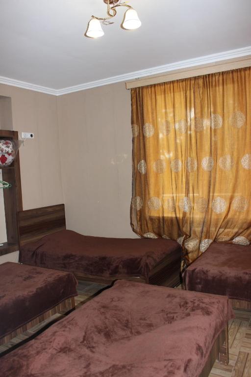 Guest house Maspindzeli - Quadruple Room With Balcony