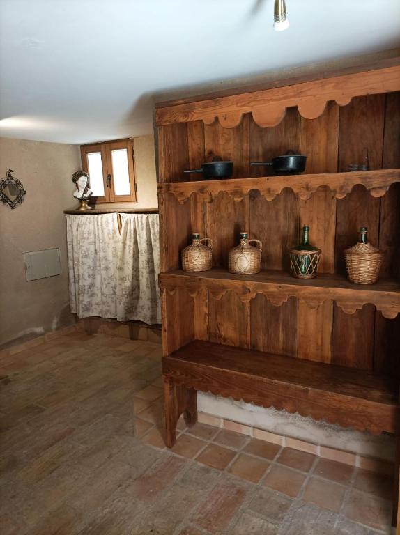 Fotografie z fotogalerie ubytování Casa Zapatero en Somontano v destinaci Salas Bajas