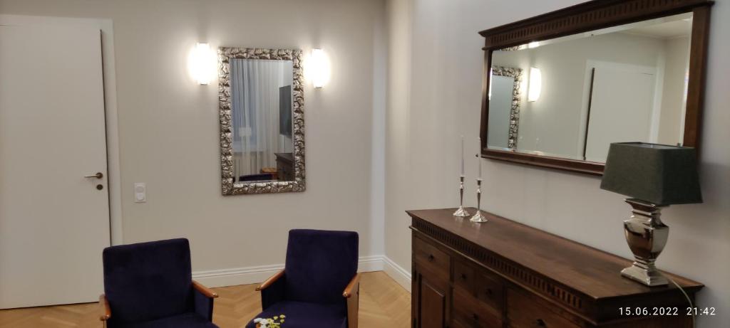 Fotografia z galérie ubytovania Apartament w modernistycznej kamienicy w Gdyni v destinácii Gdynia