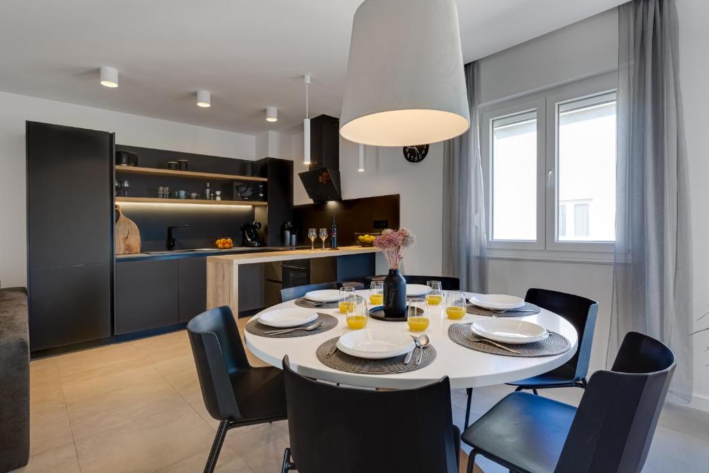 Nápoje v ubytování Apartment By The Sea