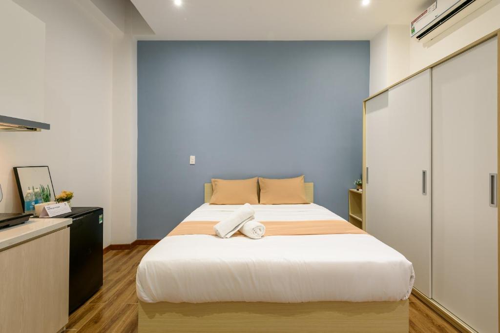 Cozrum Homes - June Corner - Superior Studio
