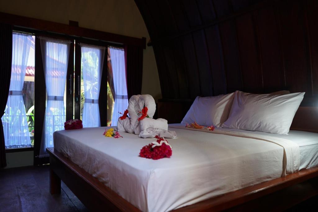 Gili Mesari Cottages & Homestay - Deluxe Double Room