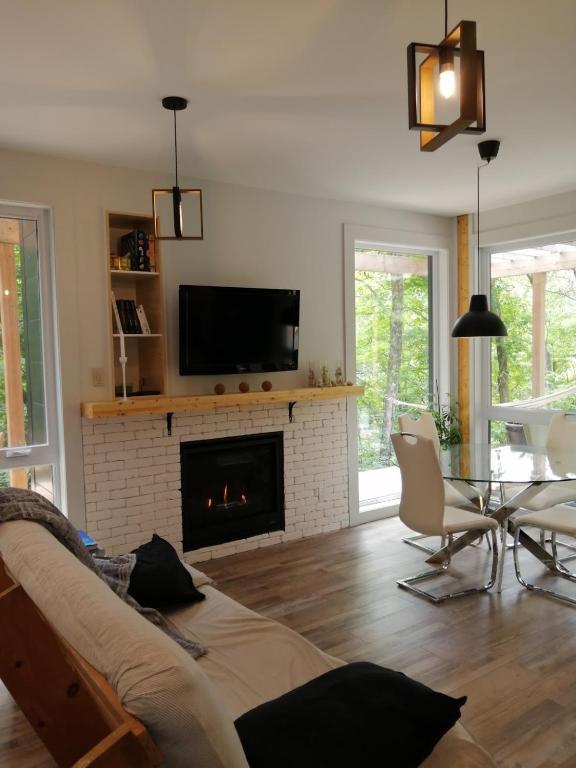 loft in the mountains, near Bromont - Studio