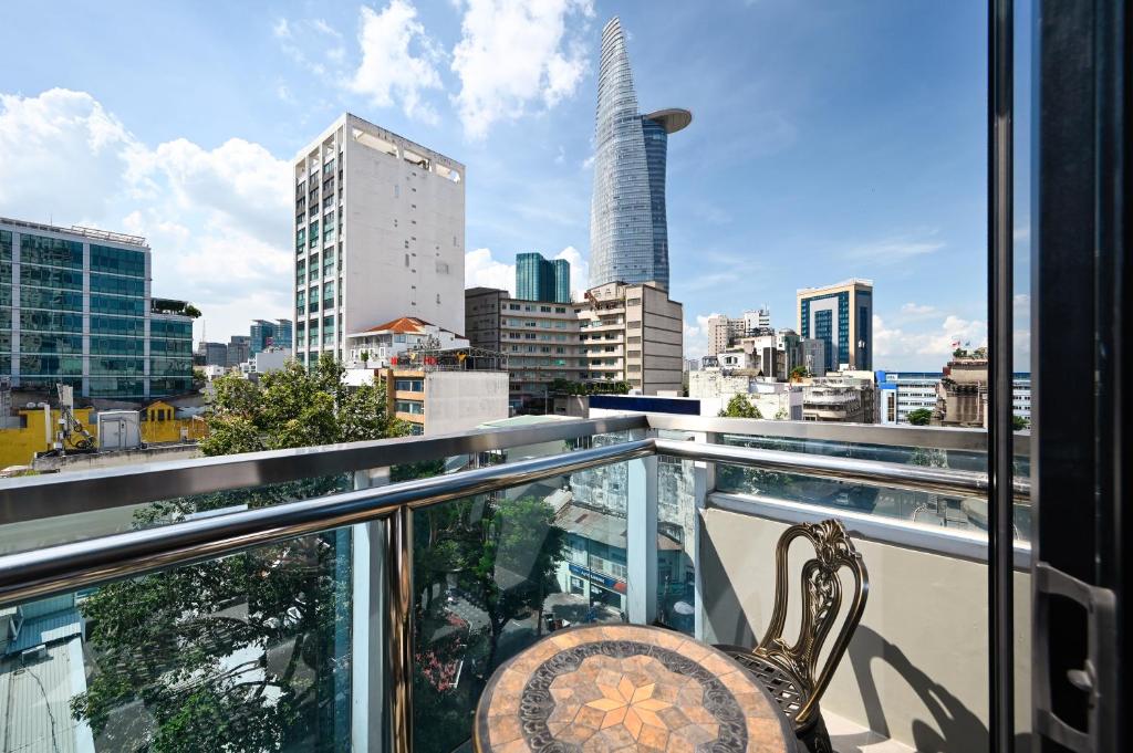 Ohana Hotel - Near Bitexco, Ho Chi Minh City (updated prices 2025)