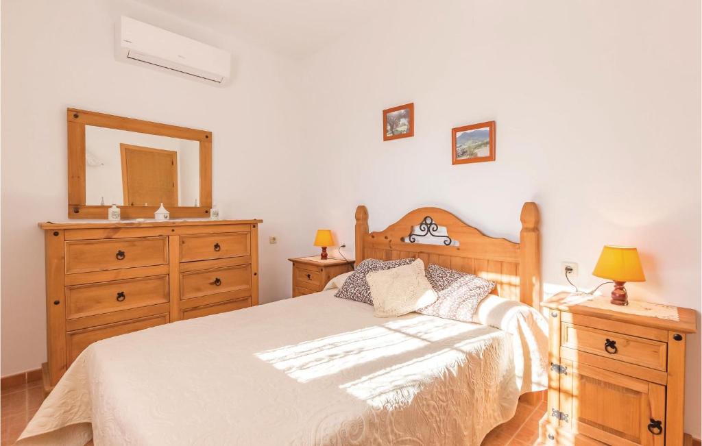 Posteľ alebo postele v izbe v ubytovaní Holiday Home El Gastor Xlix