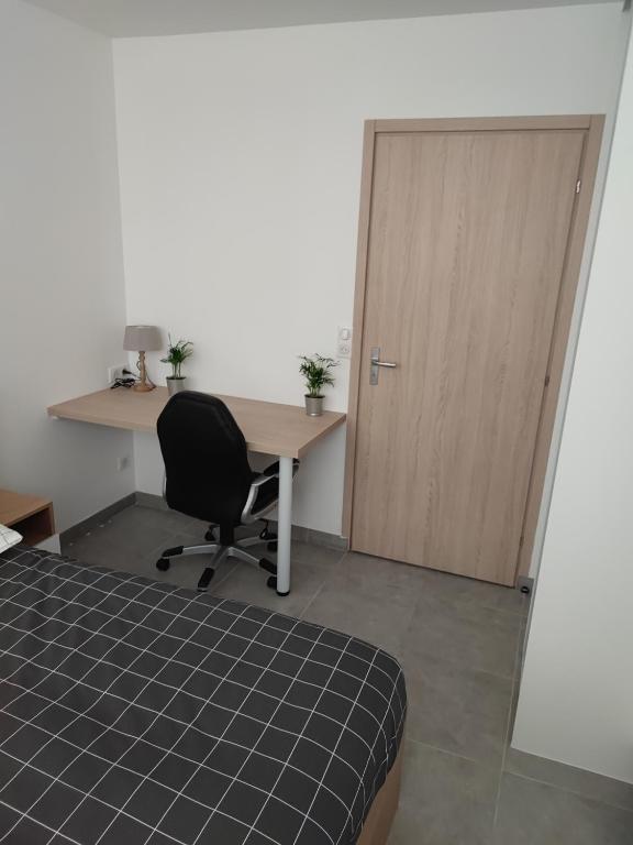 Logement équipé - One-Bedroom Apartment