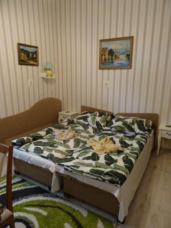 Guesthouse Ilona - Chambre Jumelle Avec Vue Sur Le Jardin
