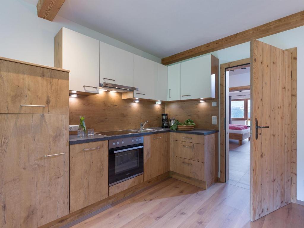 Kuchyňa alebo kuchynka v ubytovaní BERGappartement KINK