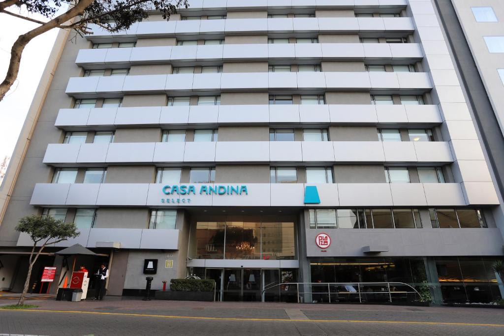 Budova, kde se hotel nachází