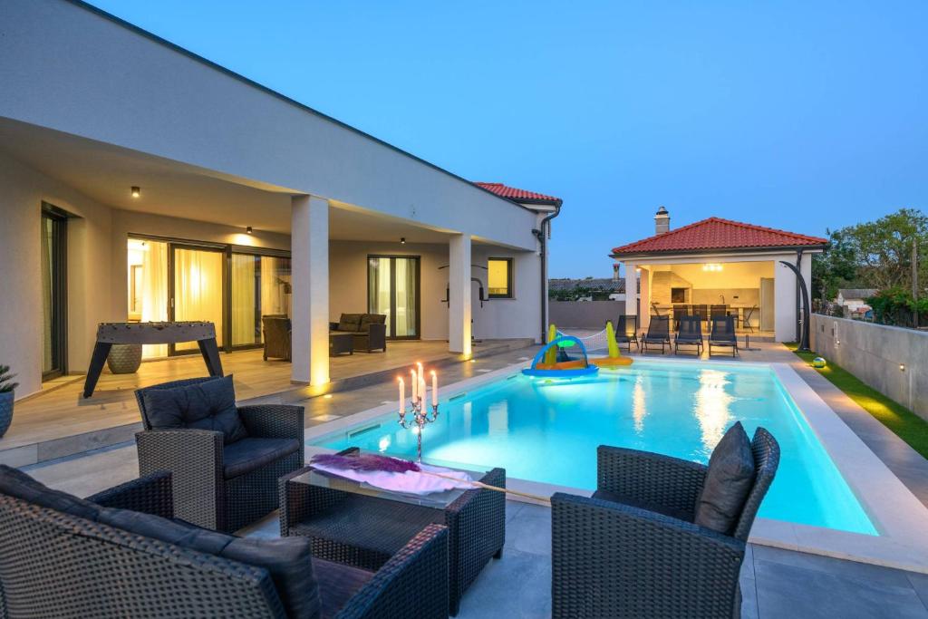 Πισίνα στο ή κοντά στο Villa Speranza