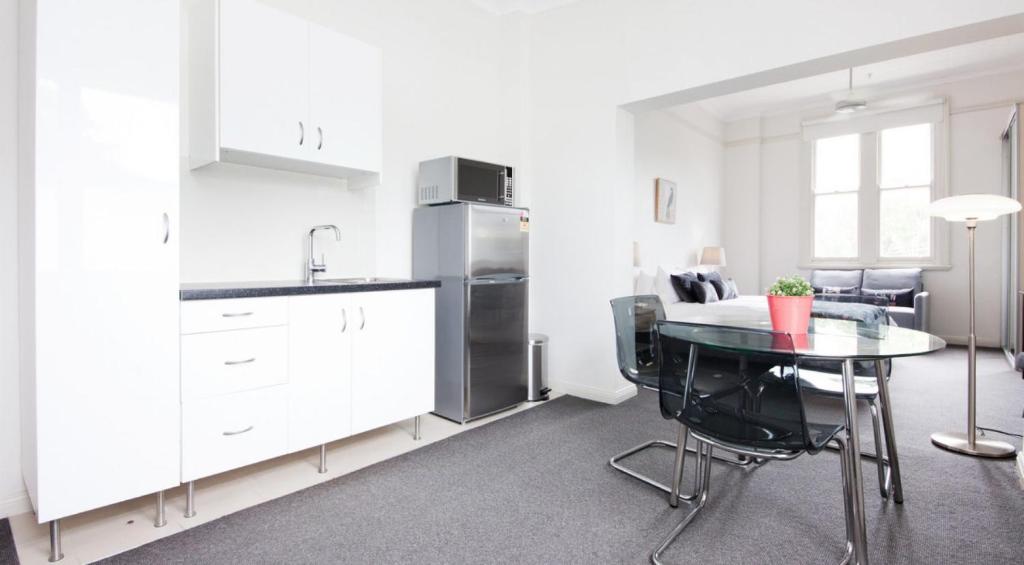 Excelsior Apartments at Glebe - Family Studio
