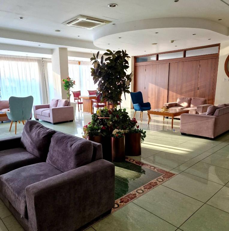 Posezení v ubytování M. Moniatis Hotel
