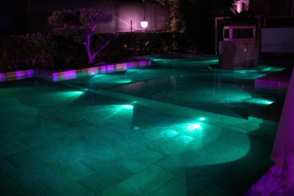 Bazén v ubytování Artis Domus Relais & Spa nebo v jeho okolí
