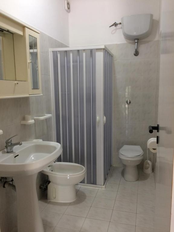 Łazienka w obiekcie Residence Gli Stingi