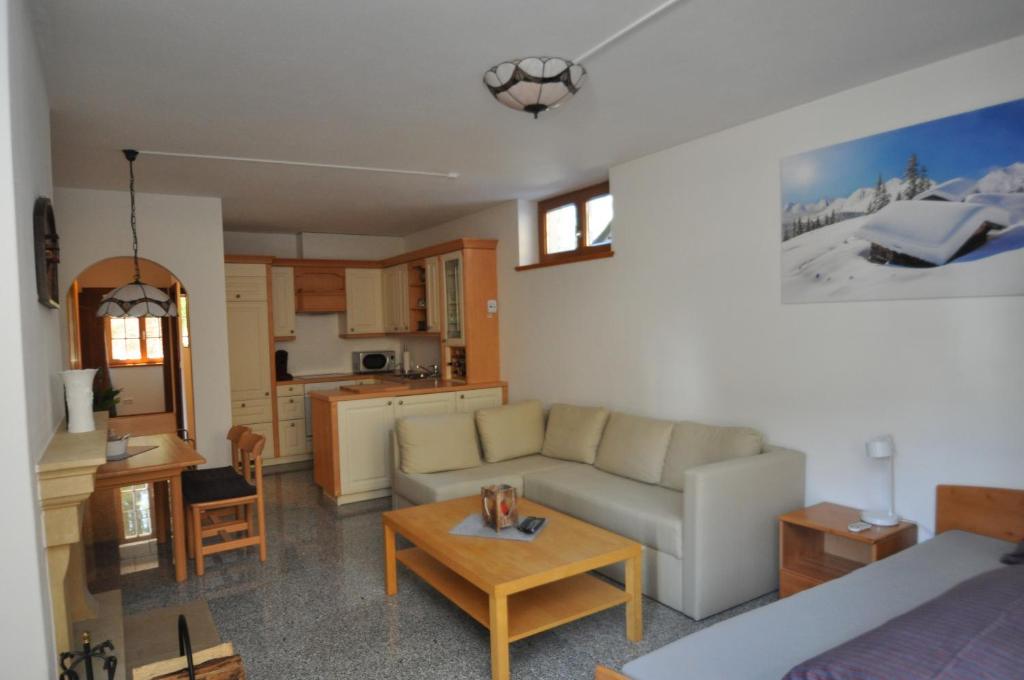 Kuchyň nebo kuchyňský kout v ubytování Apartments-Weberlandl