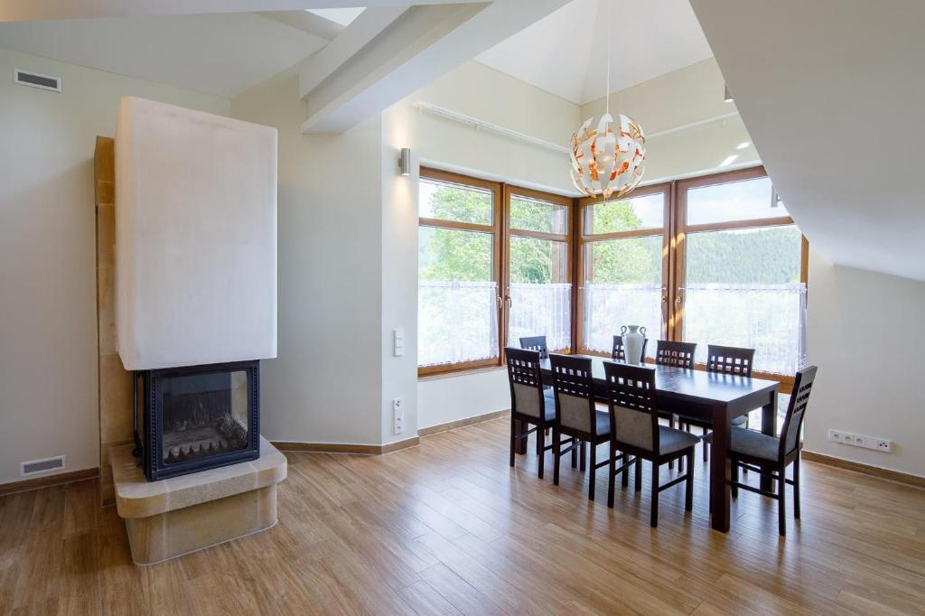 Hotel Villa Golf Cihelny - Resim 22