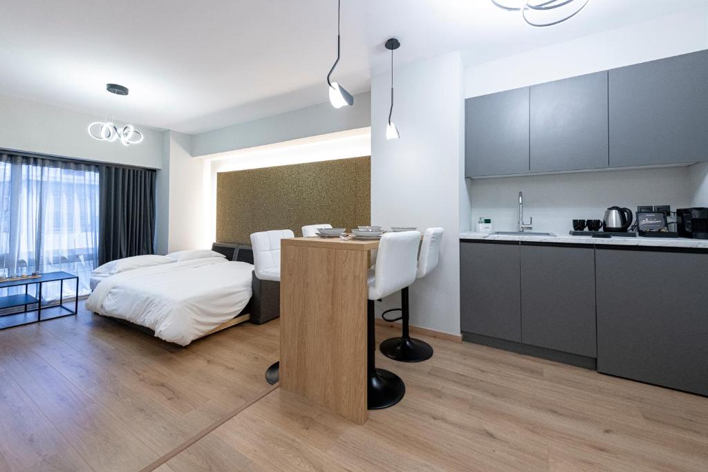 Ethereal Athεns - 17