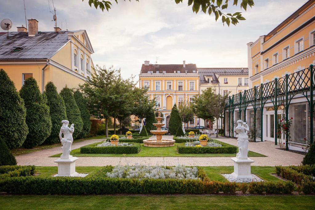 Zahrada ubytování Hotel Bajkal