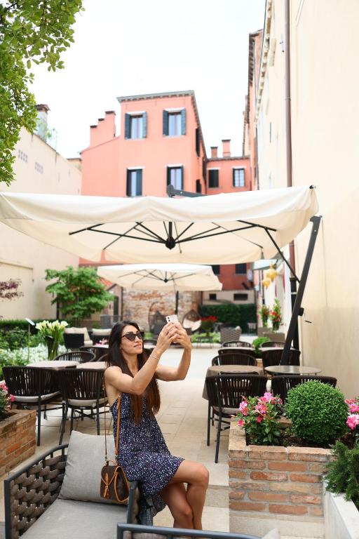 Santa Croce Boutique Hotel - 4