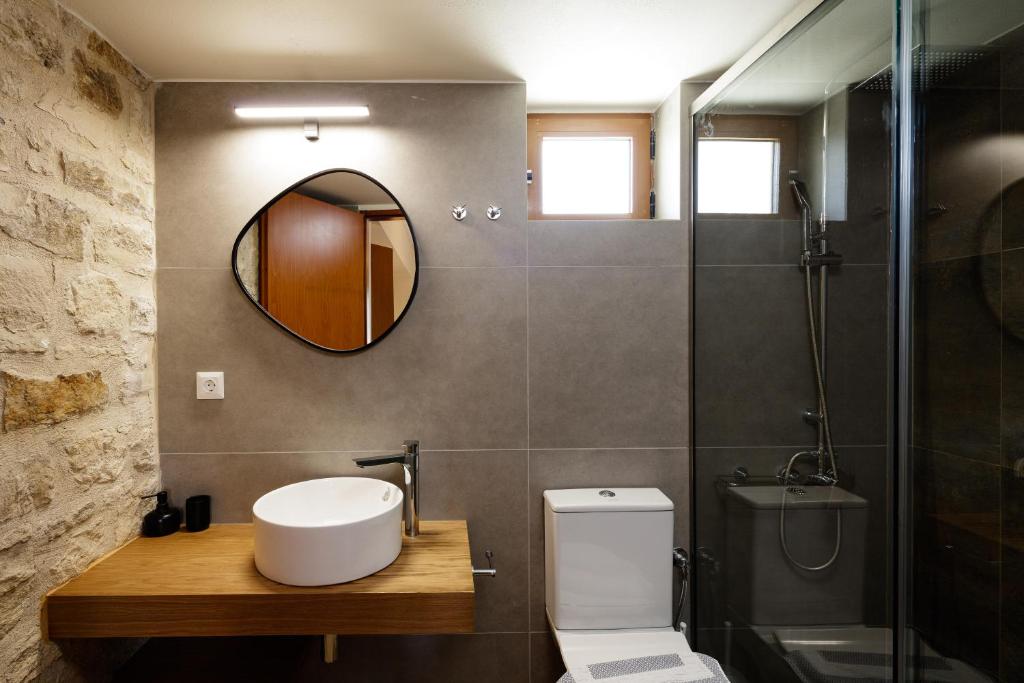 Koupelna v ubytování Stavromenos Villas - Private Pools & Seaview - 500m from Beach