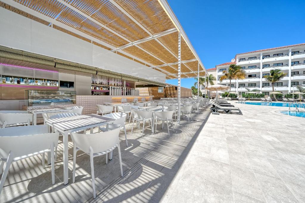 Hotel Parque La Paz, Playa de las Américas – Precios ...