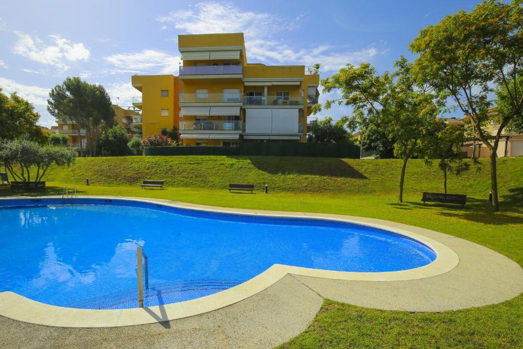 BLAUMAR Planet Costa Dorada, Salou – Precios actualizados 2023