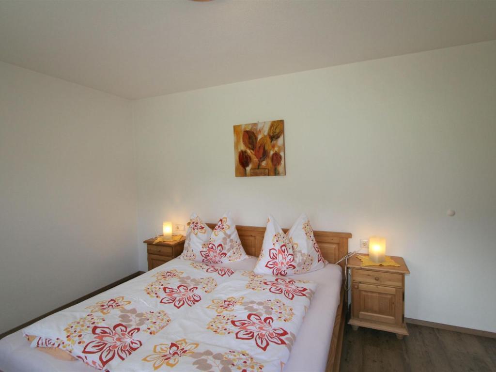 Postel nebo postele na pokoji v ubytování Apartment Christian by Interhome
