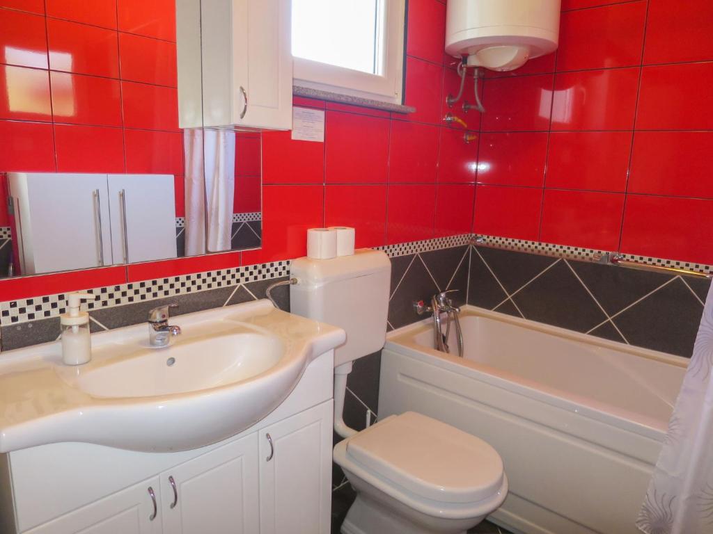 Łazienka w obiekcie Apartment Mirjana-1 by Interhome