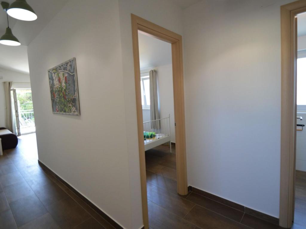 Fotografie z fotogalerie ubytování Apartment Ivka-2 by Interhome v destinaci Tribunj