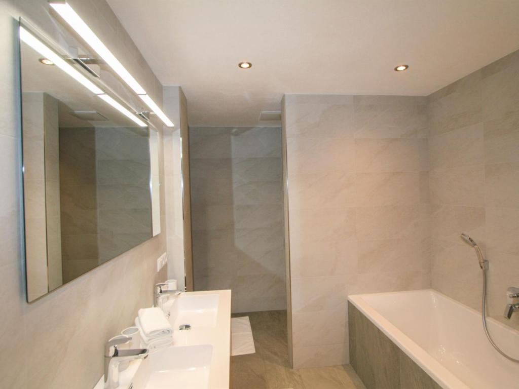 Koupelna v ubytování Apartment Rosina by Interhome