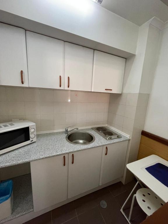 Juiceven Studios - 泳池视图的工作室