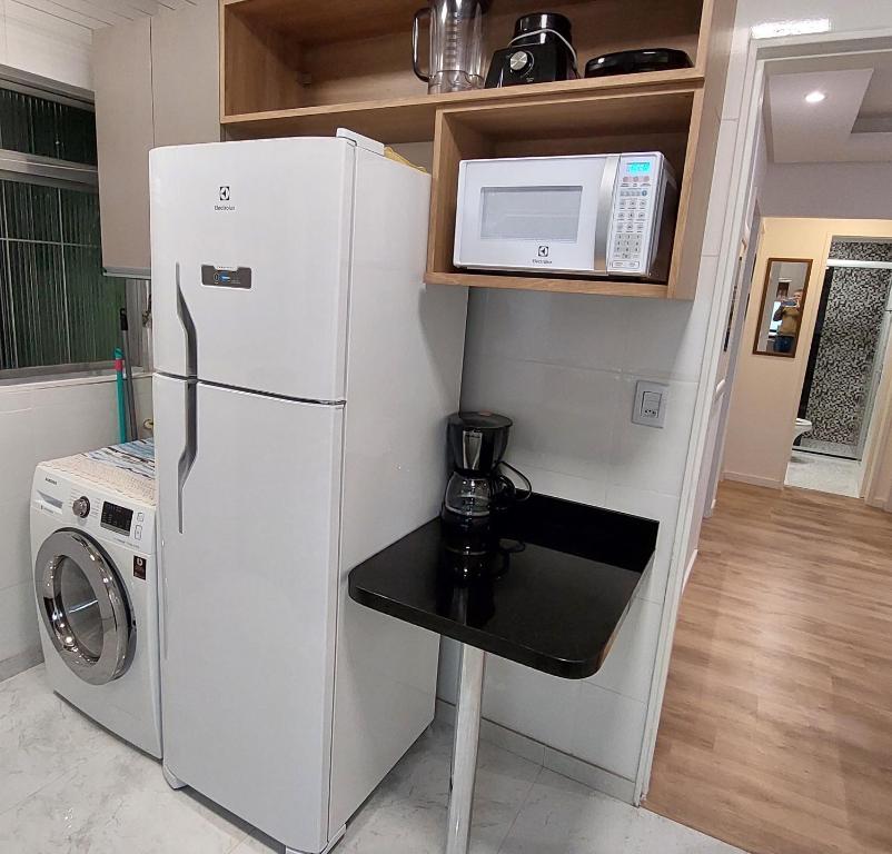 Kuchyň nebo kuchyňský kout v ubytování Apartamento Top, 3 quartos, Wi-Fi 300 Mbps