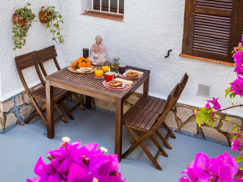 Holiday Home Luz de la Luna by Interhome, Muntanya la Sella ...