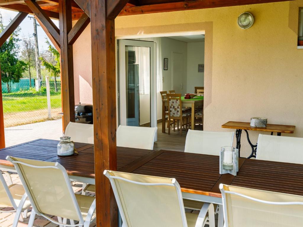 Fotografia z galérie ubytovania Holiday Home Pear Trees by Interhome v destinácii Balatonmáriafürdő