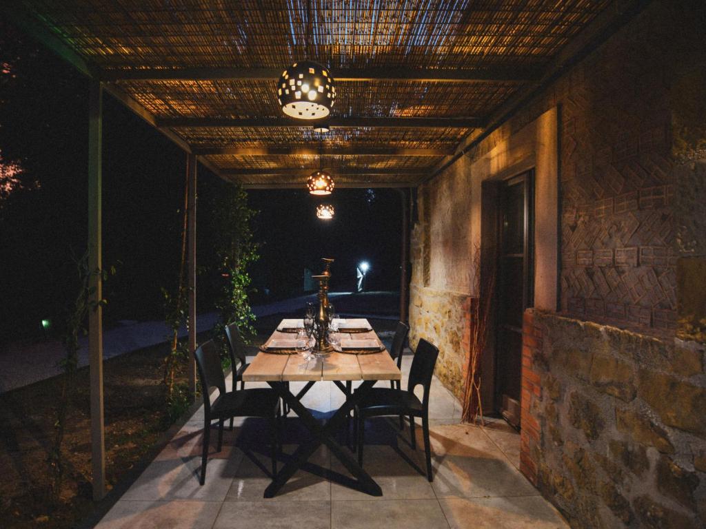 Kép Chalet Il Talamo by Interhome szállásáról Castel Rigonéban a galériában