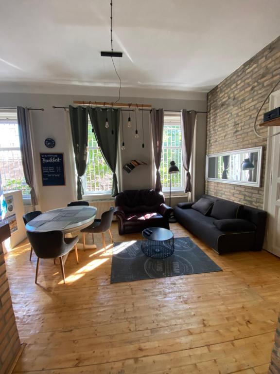 Posezení v ubytování Unity Hostel Budapest