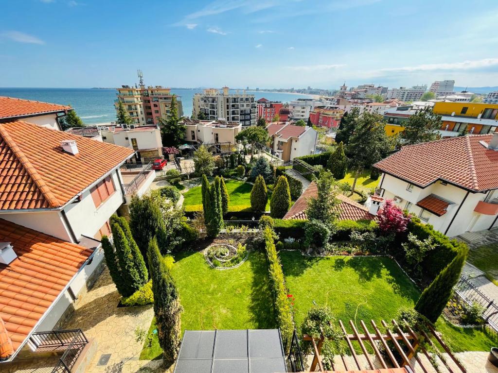 Luxury Villa Incaraki