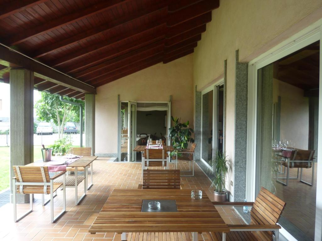 Fotografie z fotogalerie ubytování Cravero Rooms v destinaci Caltignaga