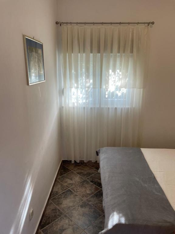 Postel nebo postele na pokoji v ubytování Luxury apartments SYCAMORE 4*