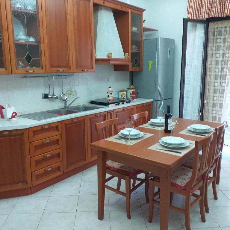 Kuchyň nebo kuchyňský kout v ubytování House Maya & Niky