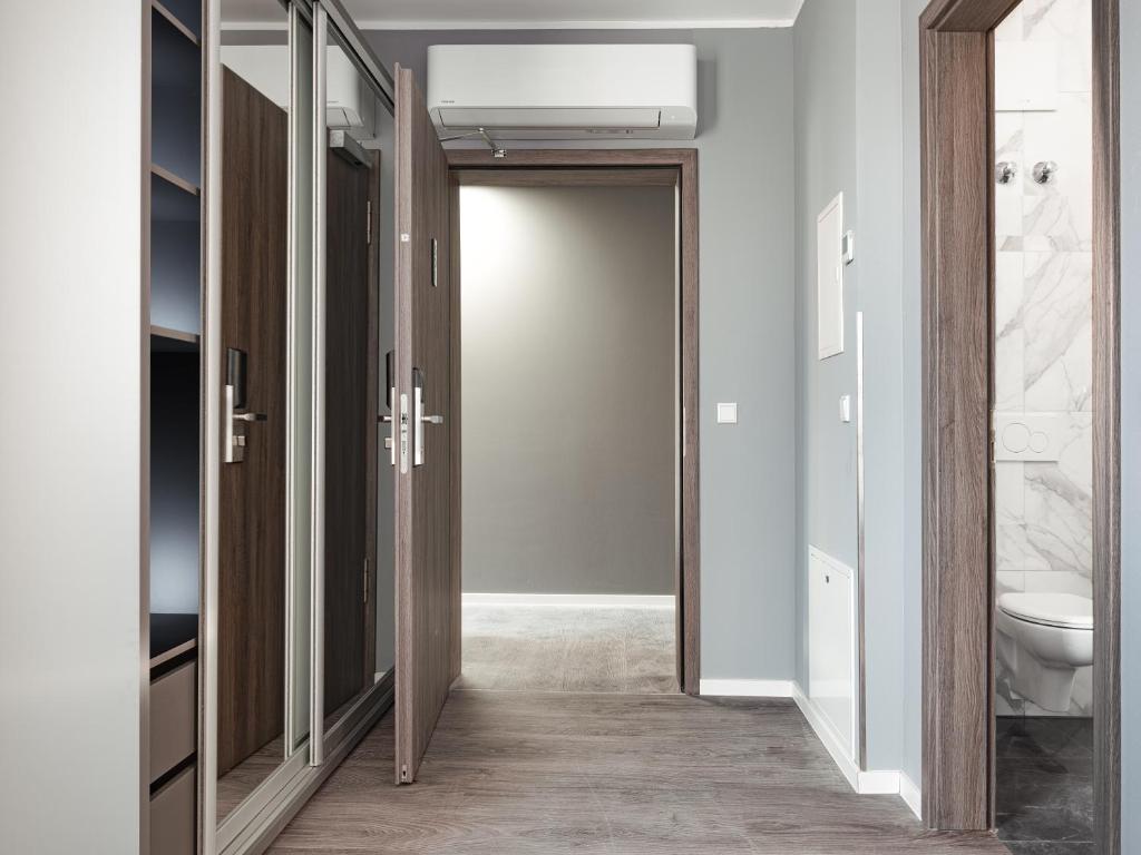 THE ROOMS - Hotel & House - Resim 35