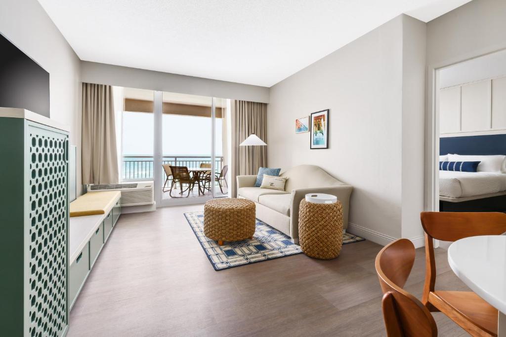 Holiday Inn Resort Lumina on Wrightsville Beach, an IHG Hotel - One-Bedroom King Suite