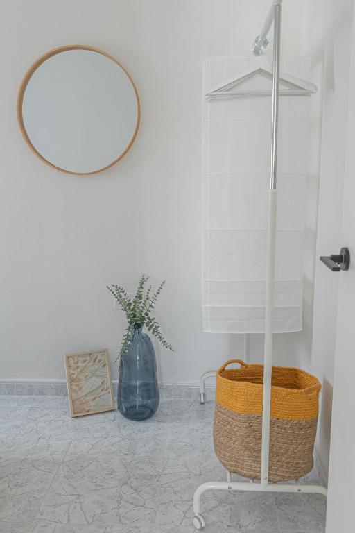 Kúpeľňa v ubytovaní LXR Waikiki Beach Front 3Hab. Tarifa