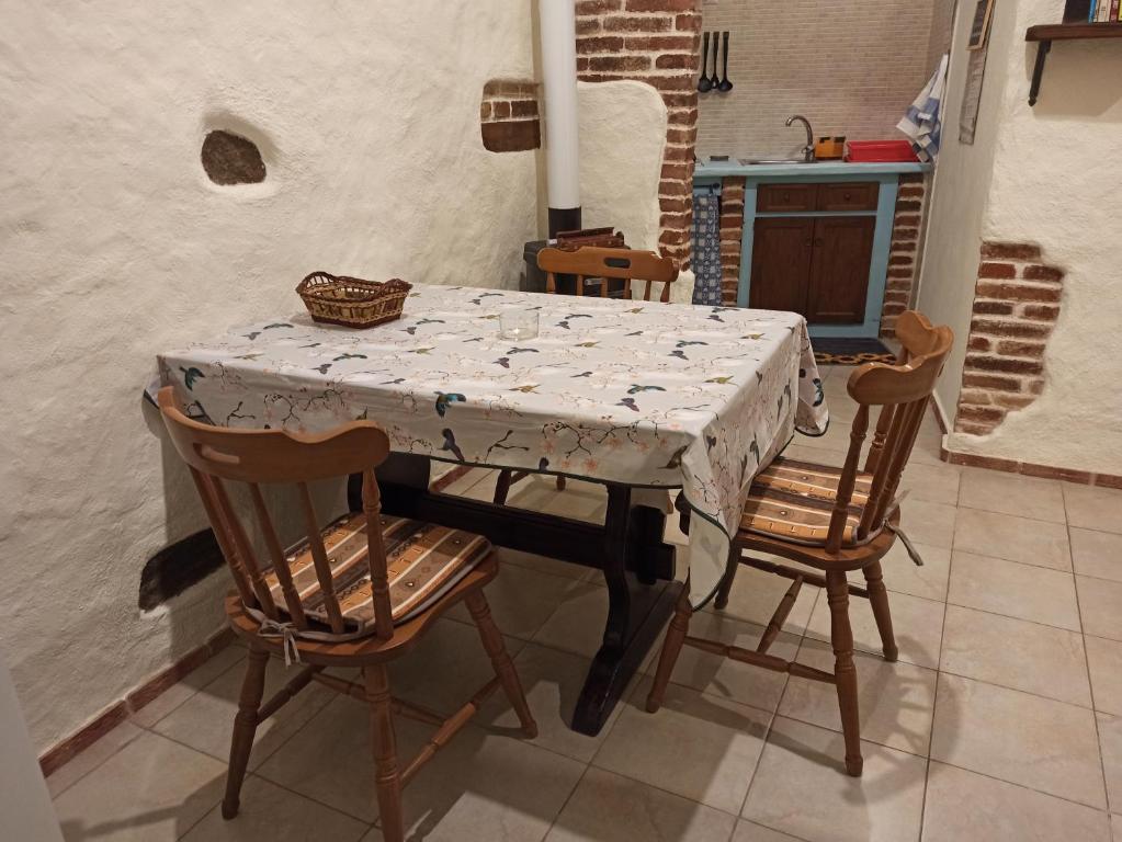 Casa di Nichedda a Iglesias - Accogliente rifugio con BBQ
