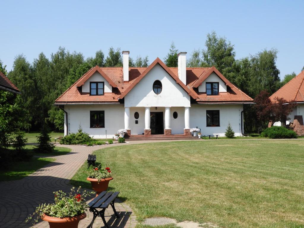 Vonkajšia záhrada v ubytovaní Dom Nasutów