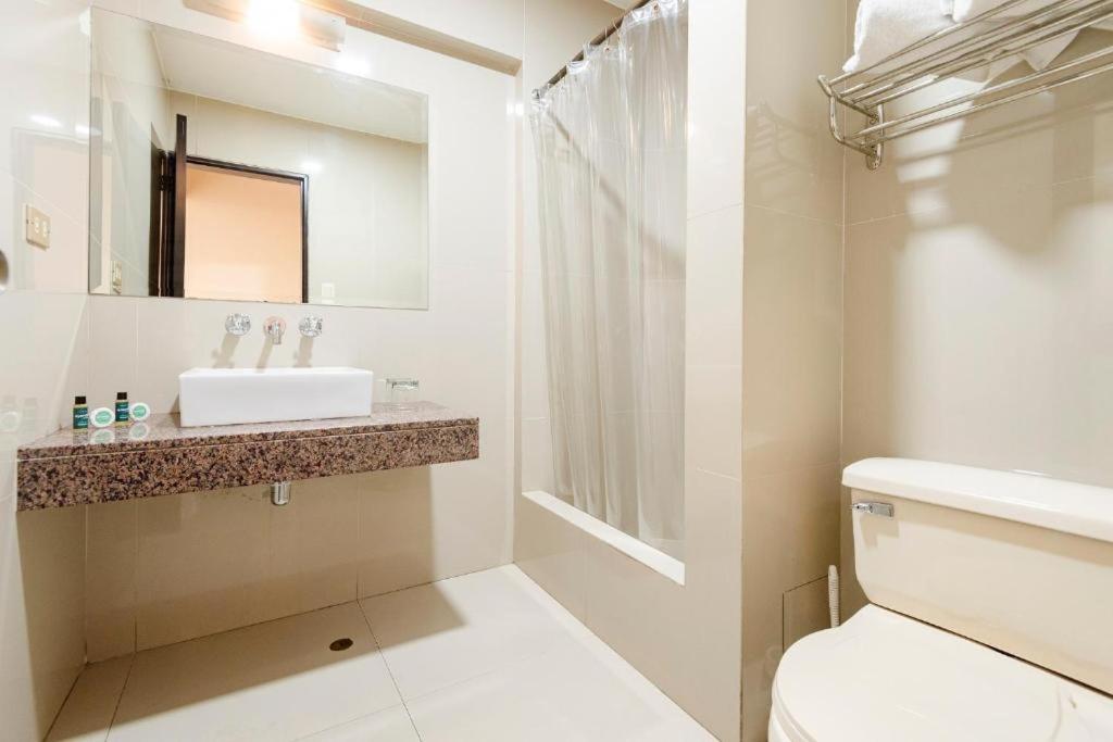 Koupelna v ubytování Hotel María Luisa
