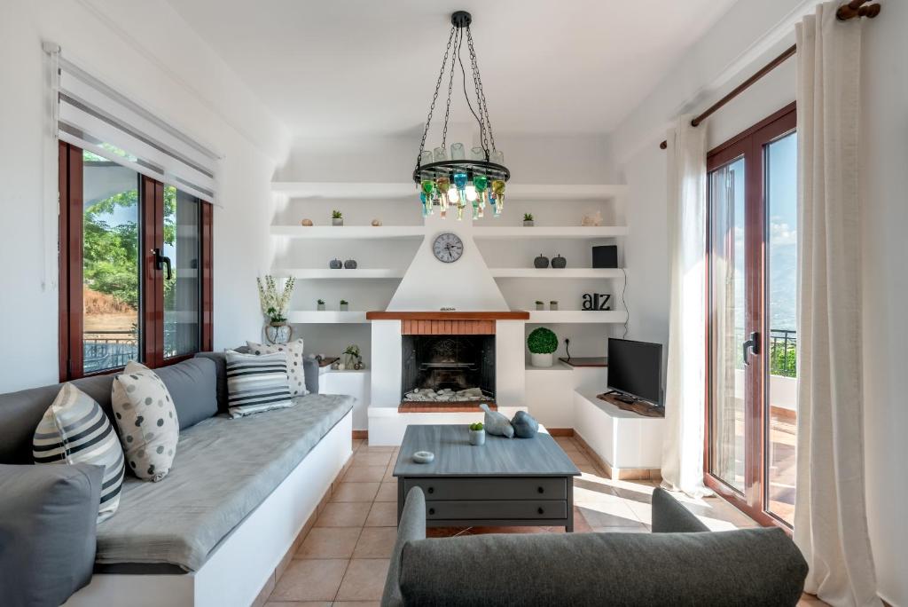 Część wypoczynkowa w obiekcie ApteraMare Tradidtional house 'New listing'